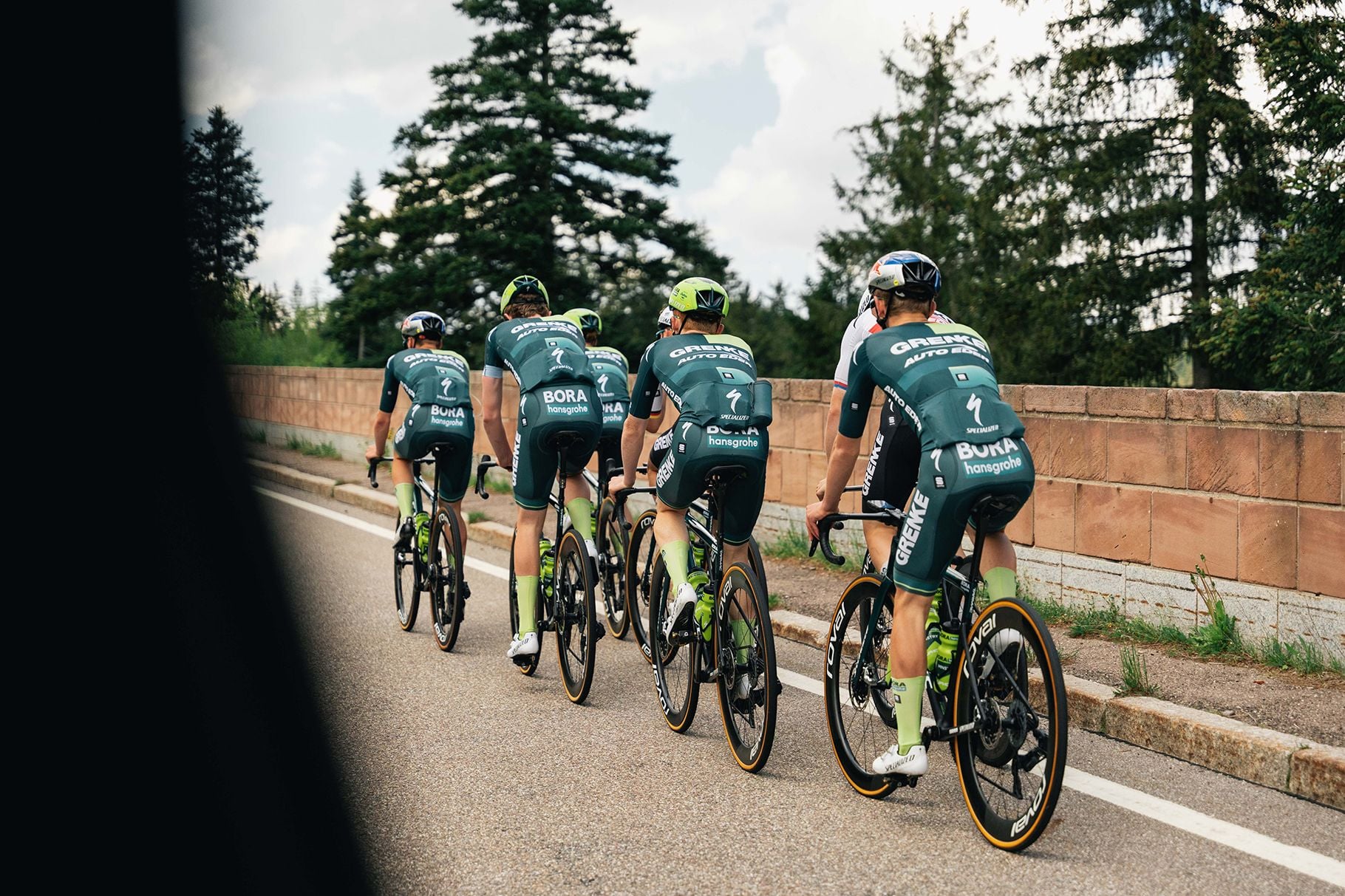 grenke - Auto Eder kicks off the 2025 season with nine riders (Photo: Tailormade/Marius Müller)